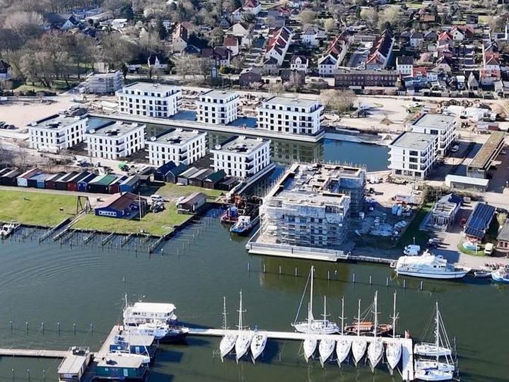 Yachthafen Barth, Baufortschritt Mai 2025: Fertigstellung und Außenanlagen